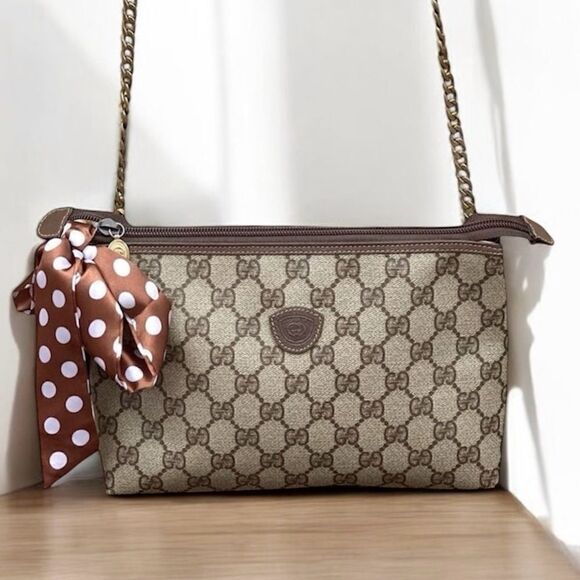 GUCCI GG Logo Tan/Brown Beauty Bag/Pouch/Crossbody w/COA. EUC Fits a phone. - Picture 1 of 16